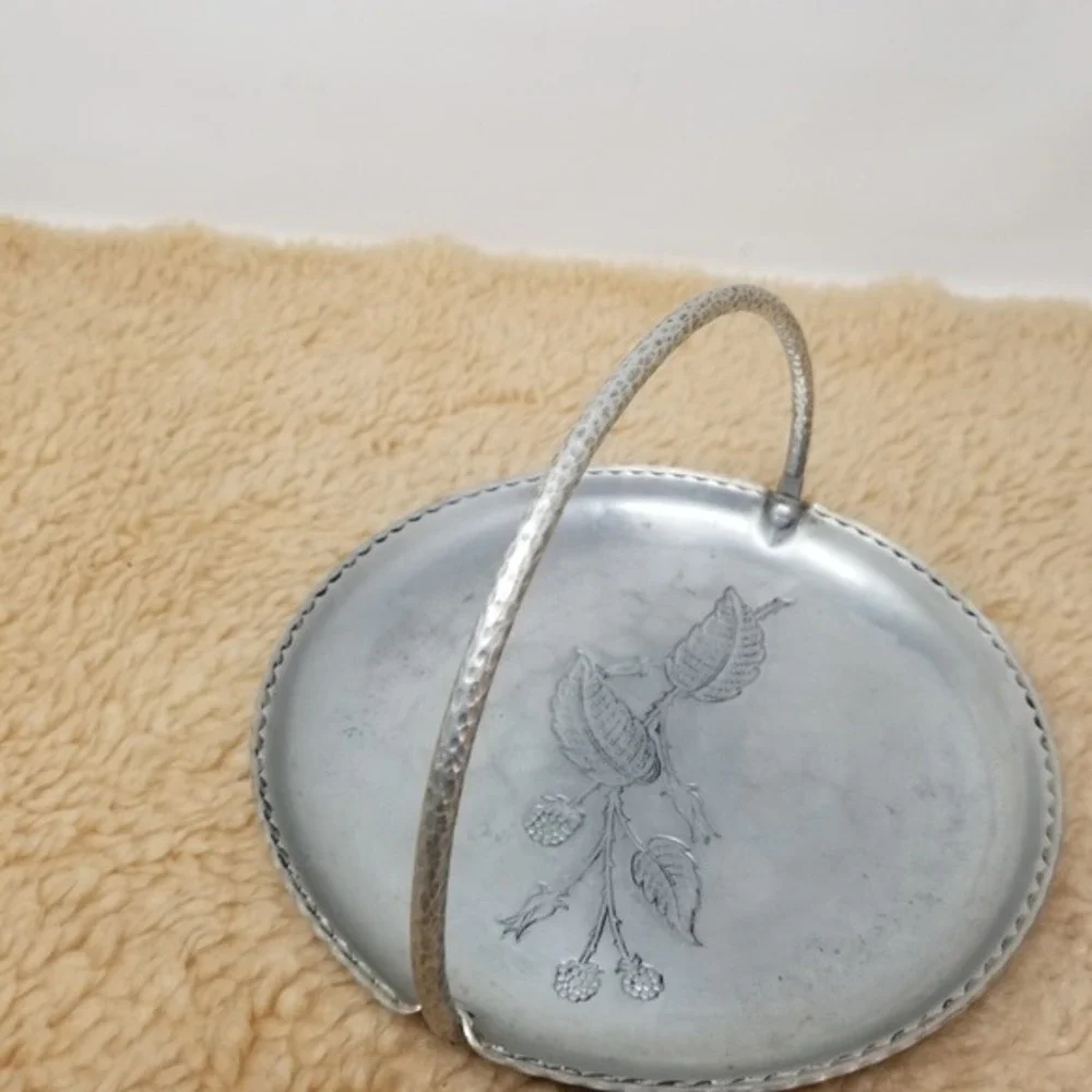 VTG Farberware Hand-Wrought Aluminum Serving‎ Tray w/ Handle See Pics